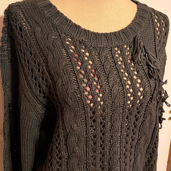 Love Riche Green Grayish Distressed Knit Sweater Top NWOT - Picture 3 of 14